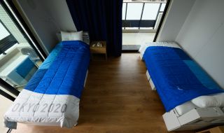 Гимнастик доказа, че леглата в олимпийското село няма да се счупят при секс (ВИДЕО)