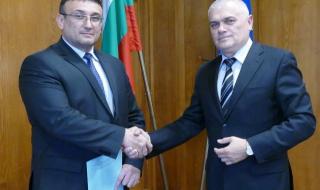 Радев назначи Младен Маринов за главен секретар на МВР