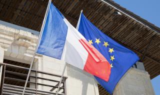 Франция ще настоява за санкции към възстановителния фонд срещу страни, подкопаващи демокрацията 