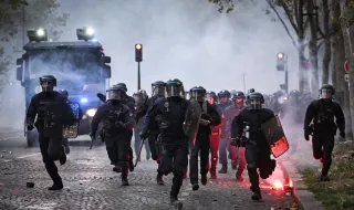 Curfew brings calm to troubled French cities