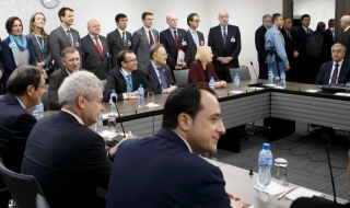 Започват преговорите за обединението на Кипър