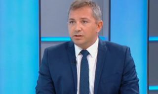 Добрин Иванов: Поради безхаберие се получават такива пикови моменти – цената на тока експлодира и бизнесът спира