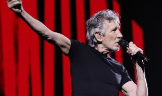 Русия иска Роджър Уотърс да говори пред ООН