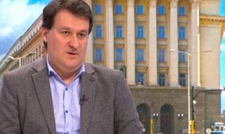 Милен Любенов: Единственият възможен вариант за правителство е между двете враждуващи коалиции