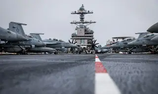 Демонстрация на американска военна сила в Карибите! Готов ли е Доналд Тръмп за преговори с Венецуела?