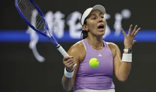 Джесика Пегула си осигури място на полуфиналите на WTA Финалите след категорична победа