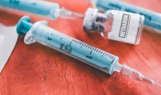 Откриха 1 млн. лв. са у лекарите, задържани за продажба на метадон