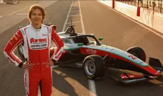 Синът на новия собственик на Левски е пилот във Формула 3