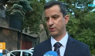 Мъж опита да отвлече кола с дете вътре след гонка в София