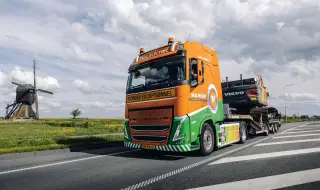 Докато Tesla се бави със Semi, Volvo вече продаде 5 хил. ел. камиона