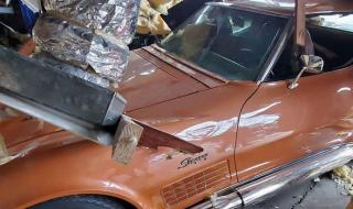 Мъжки сълзи: експлозия унищожи цех с редки Corvette