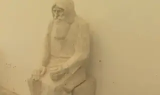 Паметникът на дядо Добри ще бъде изграден от врачански камък и поставен в парк „Гео Милев“