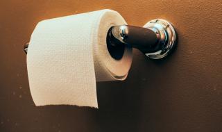 Защо в Индия няма тоалетна хартия