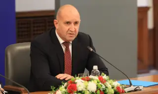 Премиерът Радев: Няма нужда да се спекулира за участието на България в „Коалицията на желаещите“