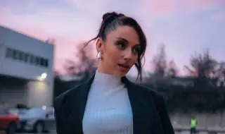 Михаела Маринова показа тайния си годеник (СНИМКА)