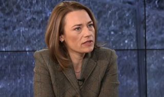 Ива Митева: Срамувам се, че съм била в една група с Николай Радулов. Срамно е, че преподава на студенти 