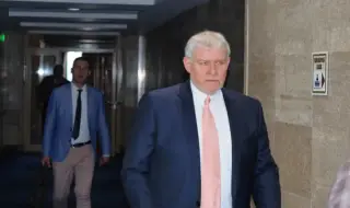 Румен Христов: България най-сетне стана пълноправен член на ЕС