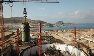 Изливат бетона за турбинното отделение на АЕЦ „Аккую“ в Турция