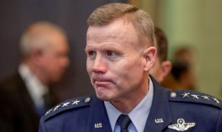 Тод Уолтърс: САЩ трябва да увеличат военното си присъствие в Европа