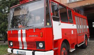Запалиха колата на украинка в Лясковец