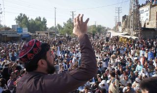 Пакистанските талибани прекратяват примирието и се готвят нападения