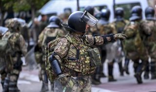ЕС и САЩ засилиха натиска върху Белград и Прищина 