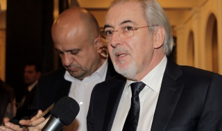 Местан:Съдбата на кабинета няма да се реши с вотове на недоверие