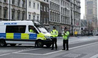 Атаки с киселина разтърсиха Лондон