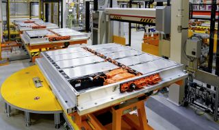 Volkswagen ще произвежда 600 хиляди батерии годишно