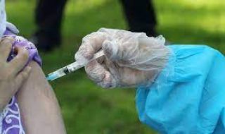 Продължава ваксинирането в столични паркове