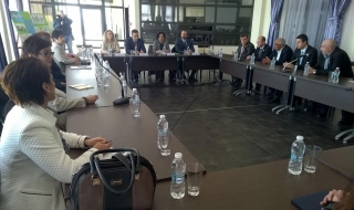 МОСВ отпусна 746 хил. лв. на Лозенец за по-чисто море