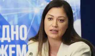 Евелина Славкова: В политически план би било много рисковано, ако Радев прецени да не участва на тези избори