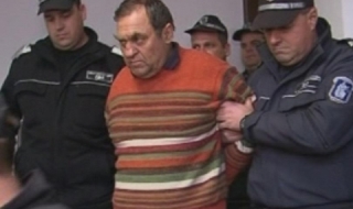Евстатиев остава в ареста - Юни 2016