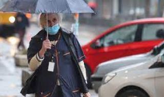 Продължава да нахлува по-студен въздух