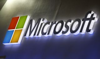 Майкрософт връща служителите в офиса