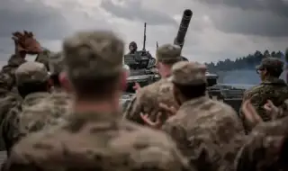 Премиерът на Украйна обеща шесторно увеличаване на военното производство