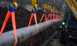 The transatlantic gas pipeline will reduce the EU's dependence on other countries 