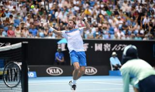 Вавринка изхвърли Медведев от Australian Open