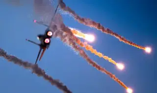 Израелски военни самолети нанесоха удари по обекти на "Хизбула" в три населени места в Южен Ливан