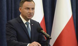 Президентът на Полша одобри спорен закон