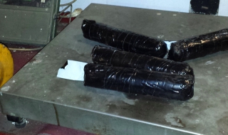 Над 2 кг хероин откриха митничари