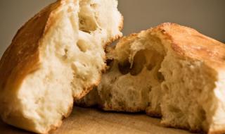 Рецепта на деня: Селски хляб без месене