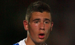 Арестуваха 6-ма футболисти за сексуално насилие