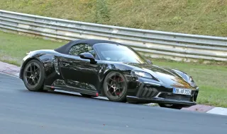 "Мъртвото" електрическо Porsche 718 се появи на "Ринга"