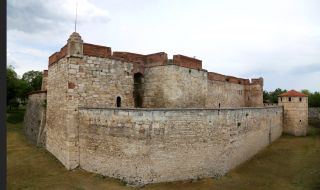 "Баба Вида" се руши, срути се стена на средновековната крепост