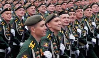 Путин: Русия ще укрепва военната си мощ при всякакви обстоятелства
