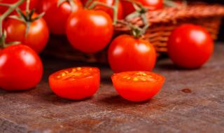 Рязали сме чери доматите погрешно (ВИДЕО)