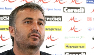 Ясен Петров изяде шамар от колега