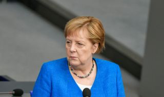 Отказът на Дуда да се срещне с Меркел е обида, а не случайност 