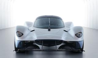 Разкриха подробности за Aston Martin Valkyrie 